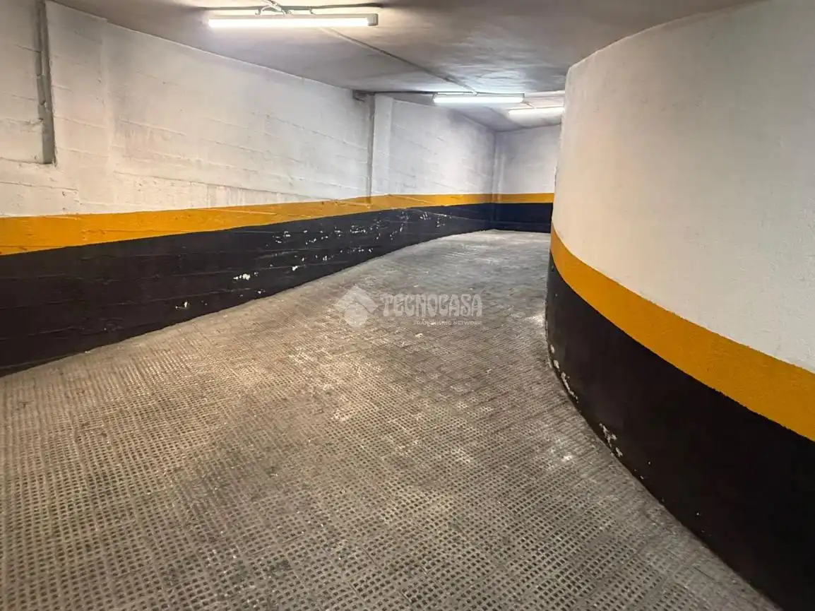 Parking of Garage for sale in Madrid