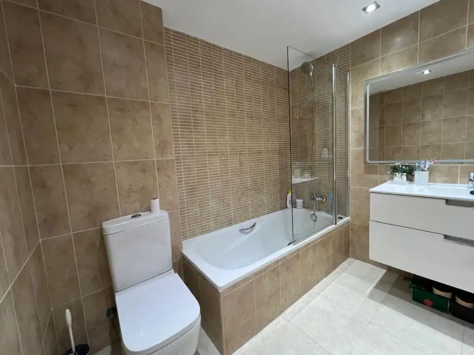 Bathroom of Flat for sale in Altea  with Air Conditioner and Parquet flooring