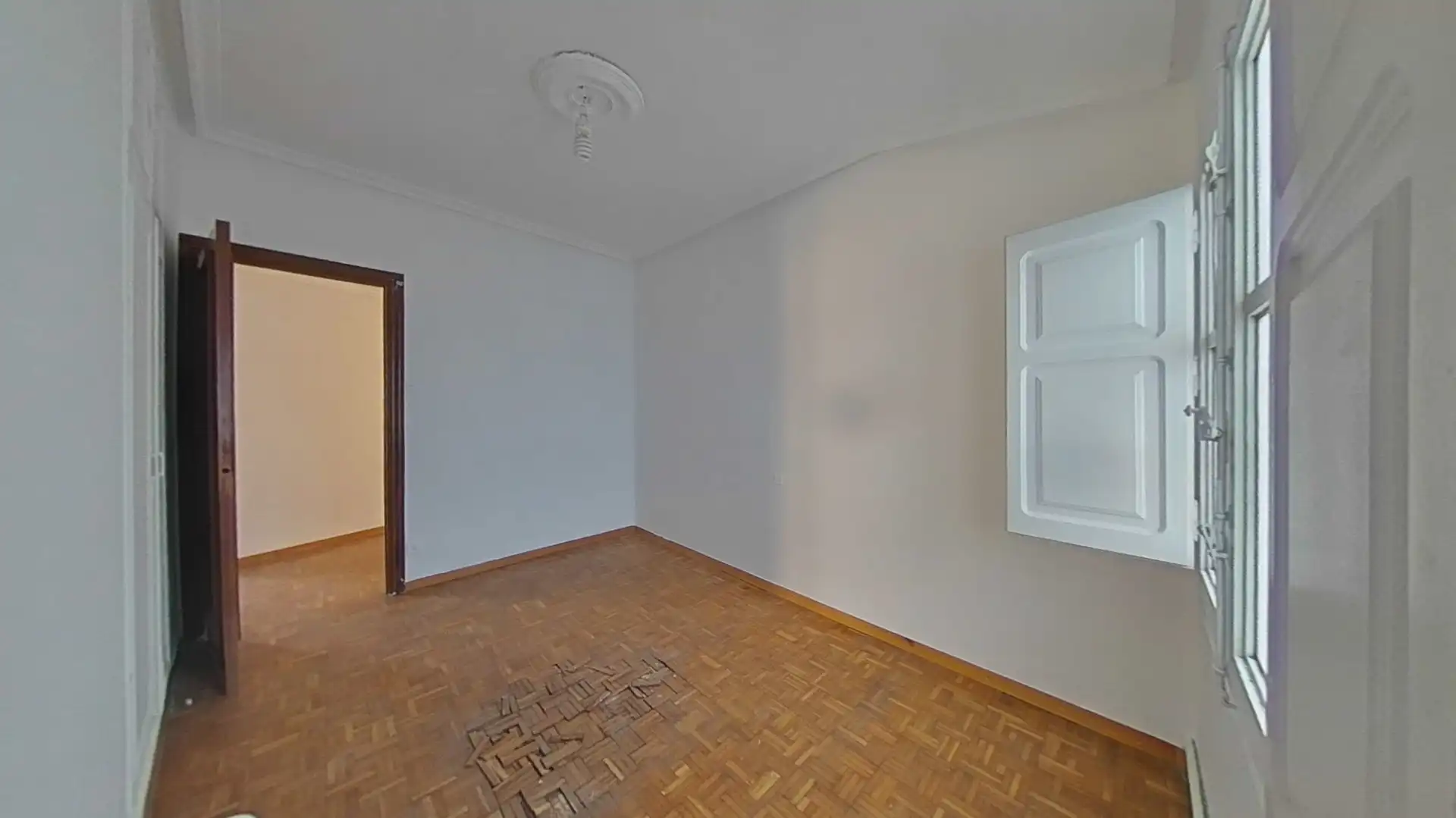 Habitación de Piso en venta en Autol con Calefacción, Trastero y Balcón