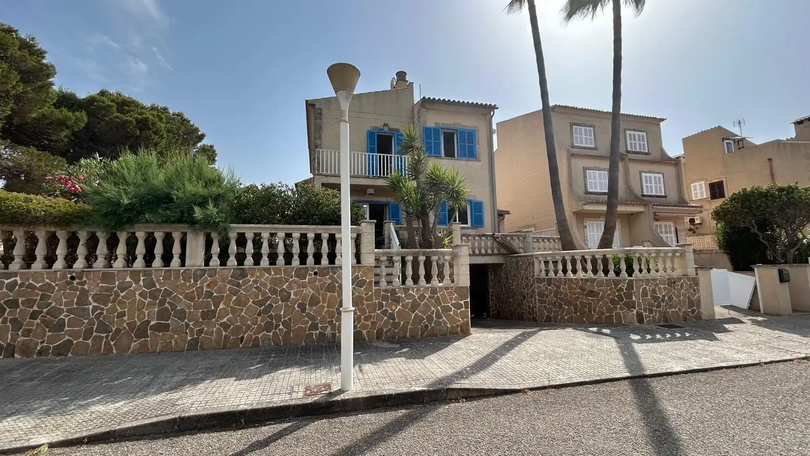 Vista exterior de Casa adosada en venda en Santa Margalida amb Calefacció, Jardí privat i Terrassa