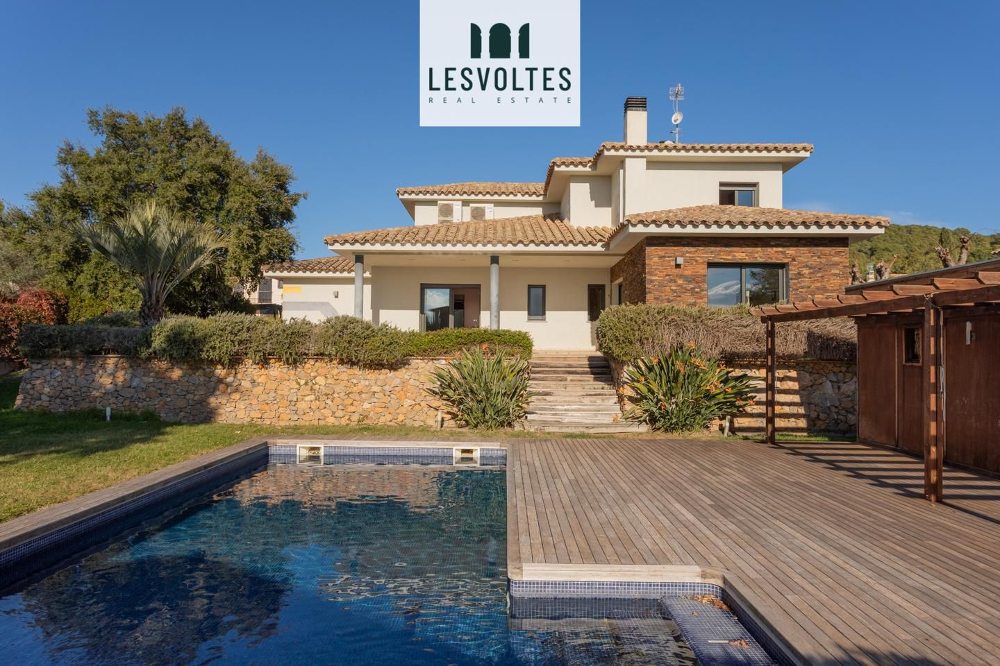 Exterior view of House or chalet for sale in L'Estartit  with Air Conditioner, Heating and Private garden