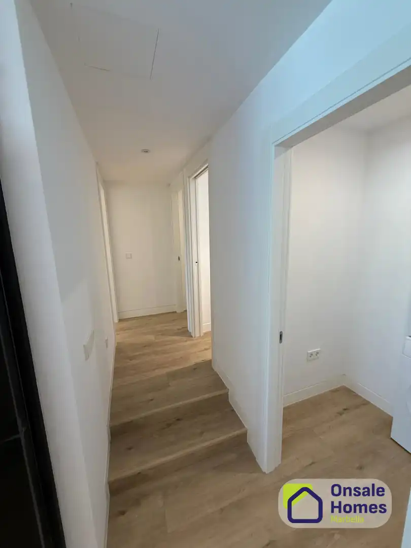 Apartament amb jardí en venda a Nueva Andalucía, imagen 9