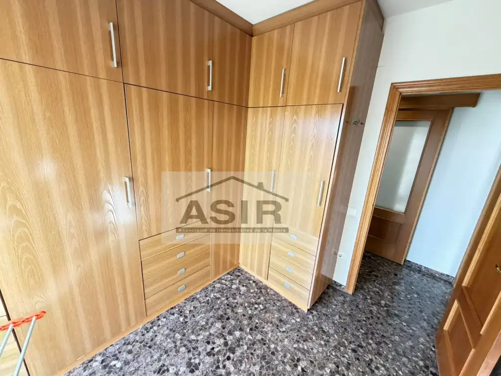 Habitación de Ático en venta en L'Alcúdia con Aire acondicionado