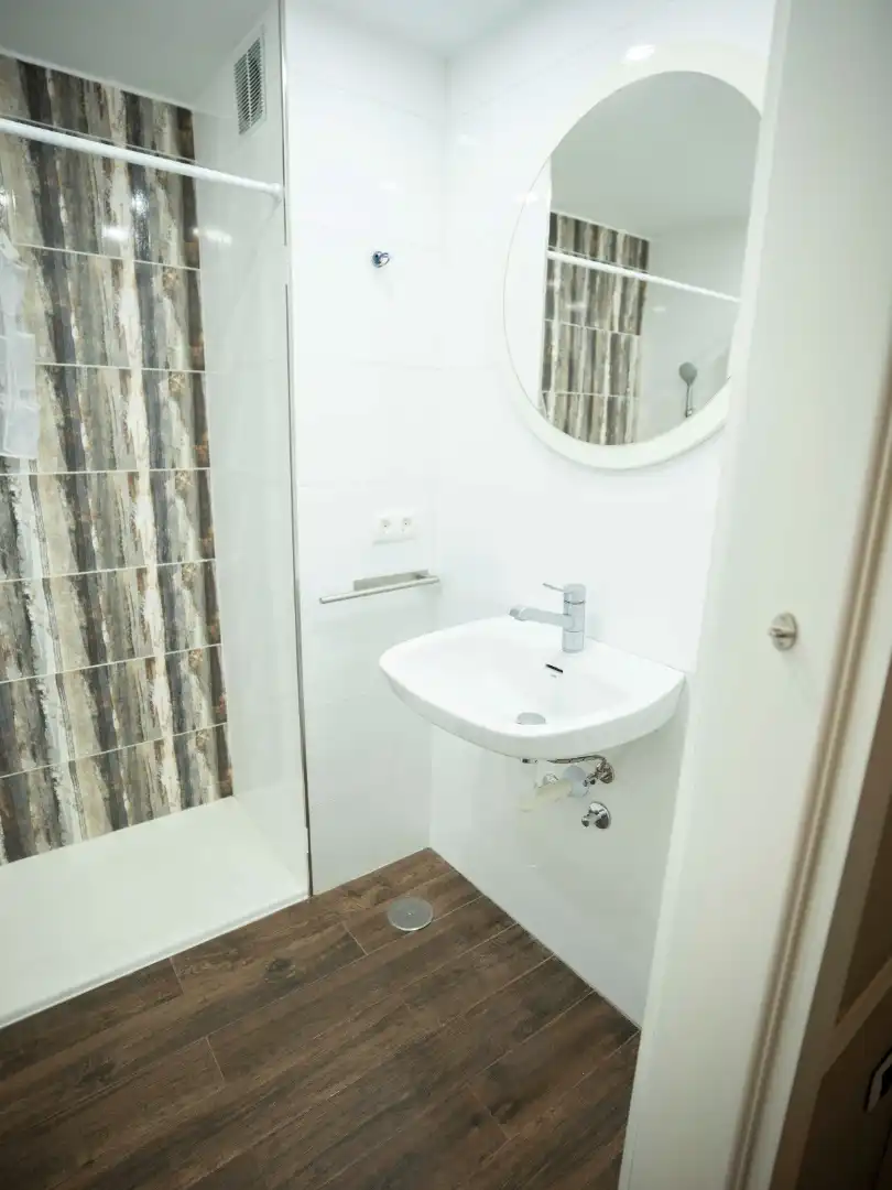 Baño de Apartamento en venta en Candelaria con Amueblado, Lavadora y Balcón