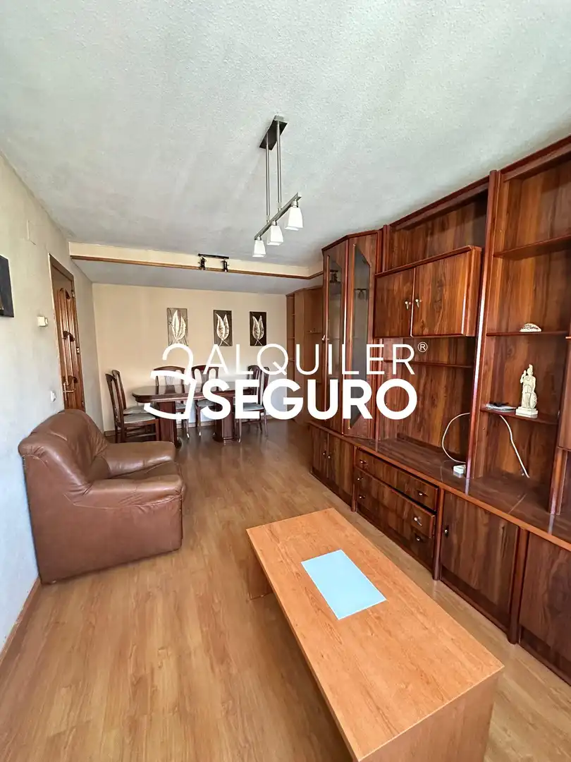 Piso de alquiler en Los Lilos, Prado Santo Domingo - Ensanche