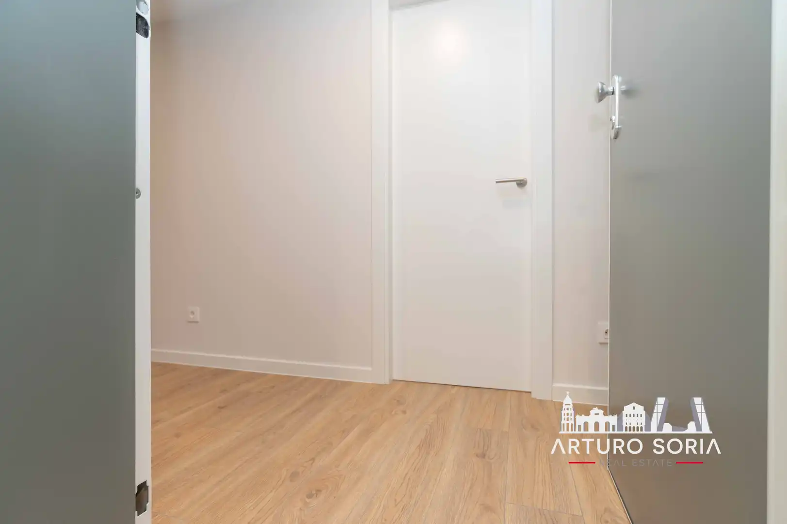 Flat with pool to rent in Calle de Arturo Soria 125, imagen 2