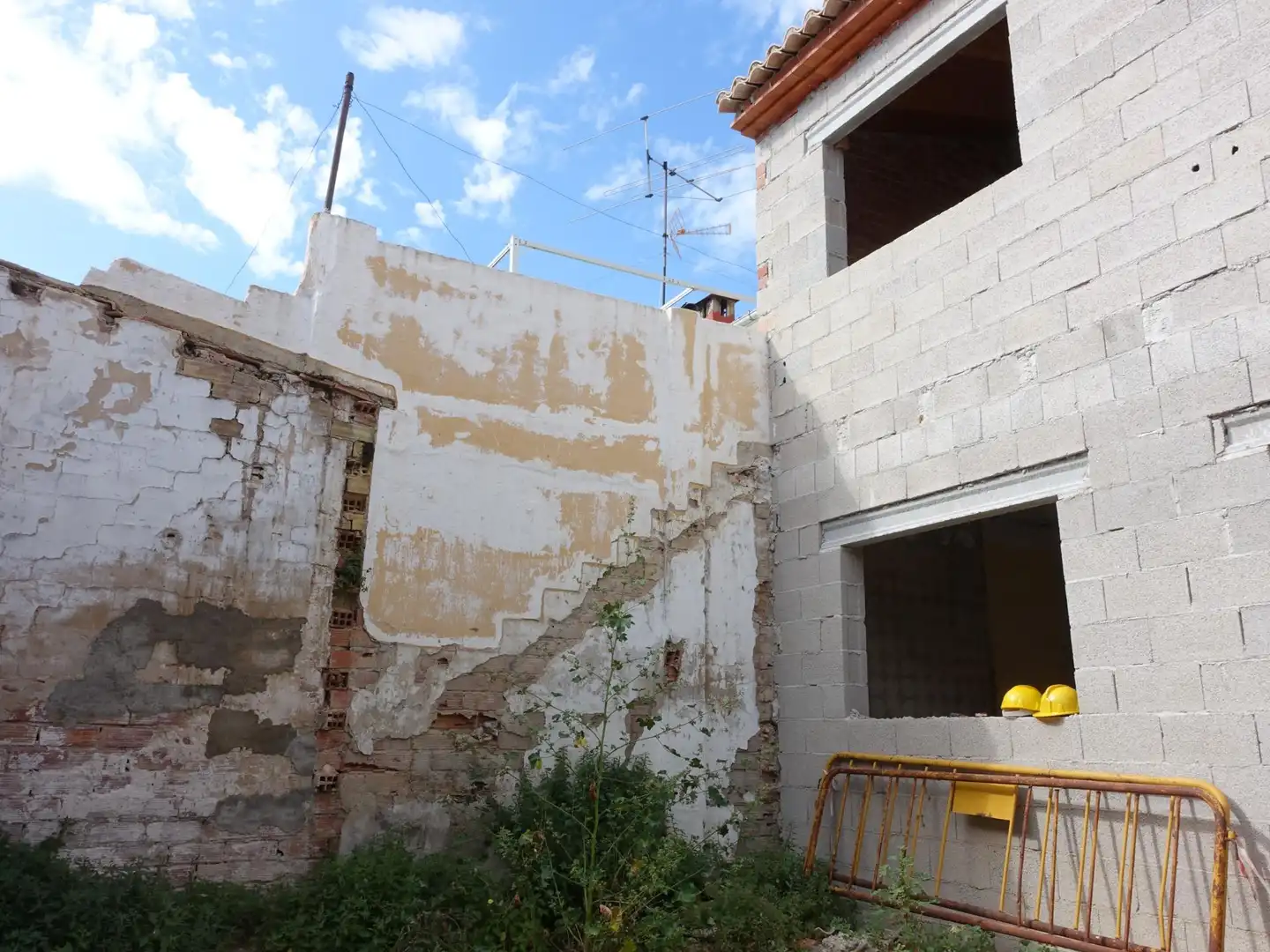 Vista exterior de Casa adosada en venta en Beniarbeig