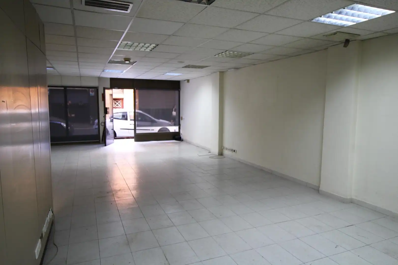 Business premises for sale in Pla - Carolinas