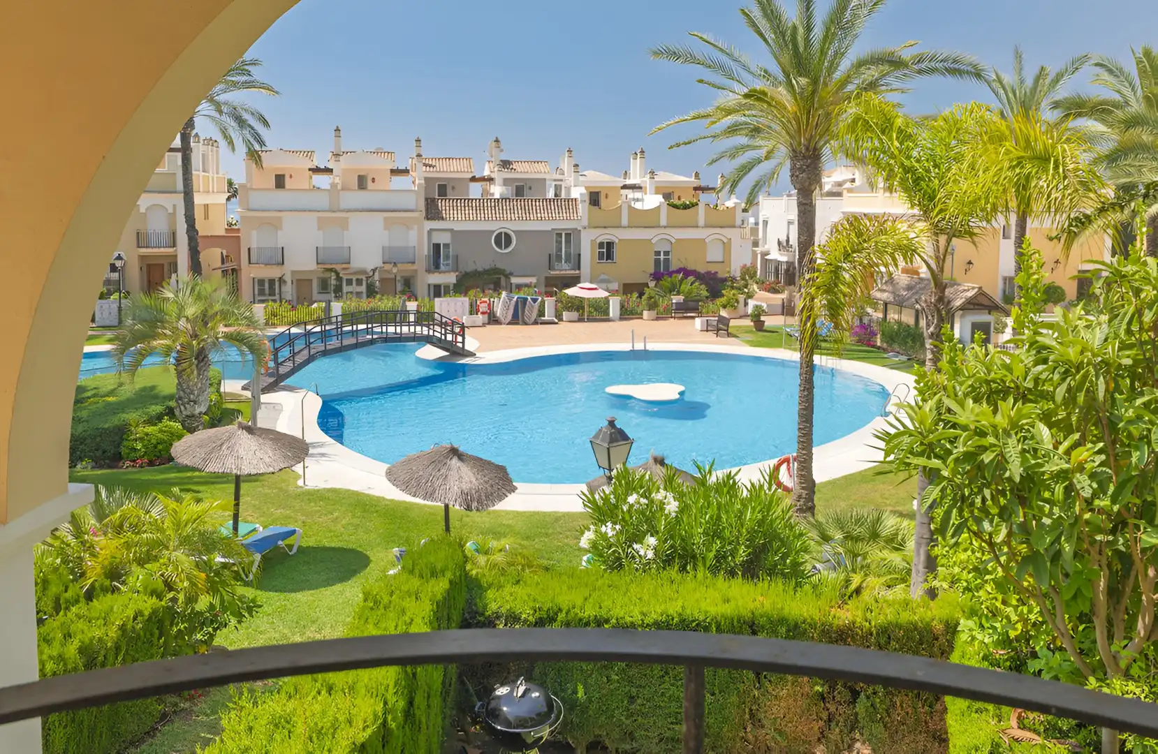 Semi-detached house with pool for sale in Río Real - Los Monteros, imagen 18