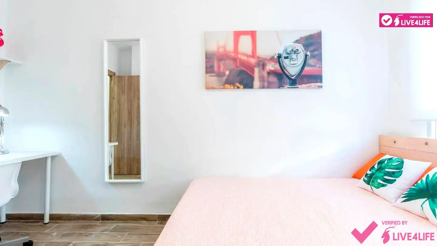 Bedroom of Apartments for rent in Valencia  with Air Conditioner, Parquet flooring and Furnished