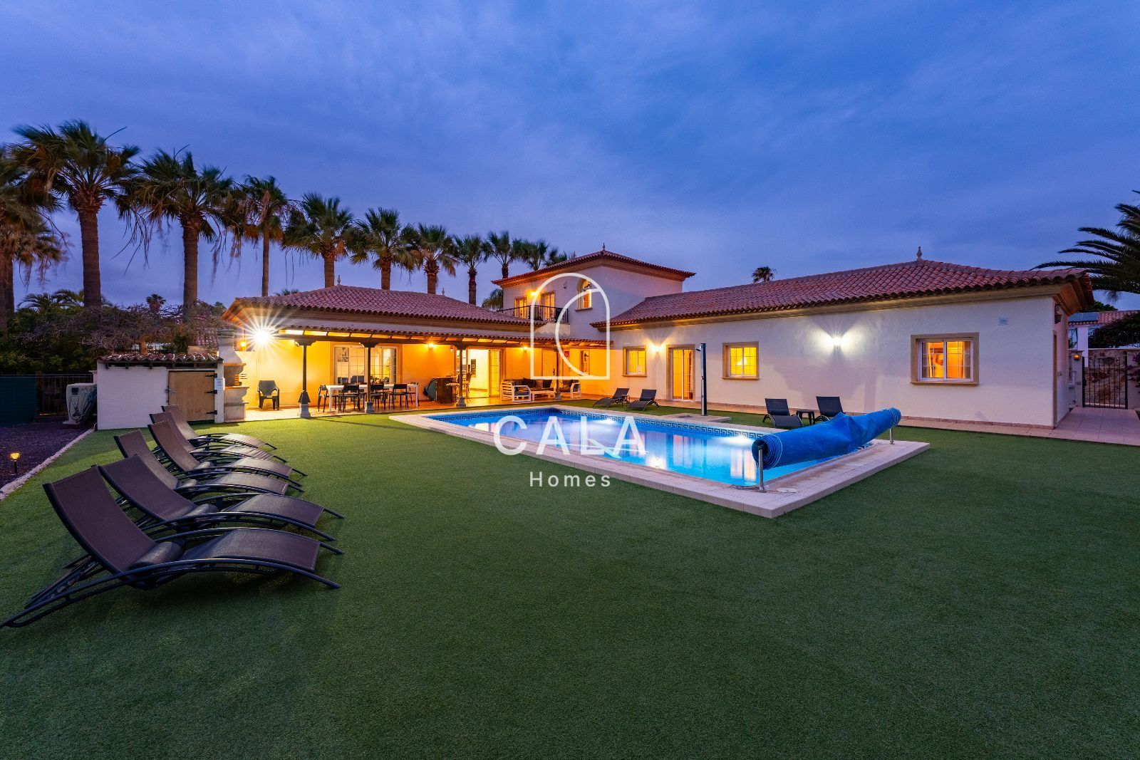 Vista exterior de Casa o xalet en venda en San Miguel de Abona amb Aire condicionat, Terrassa i Traster