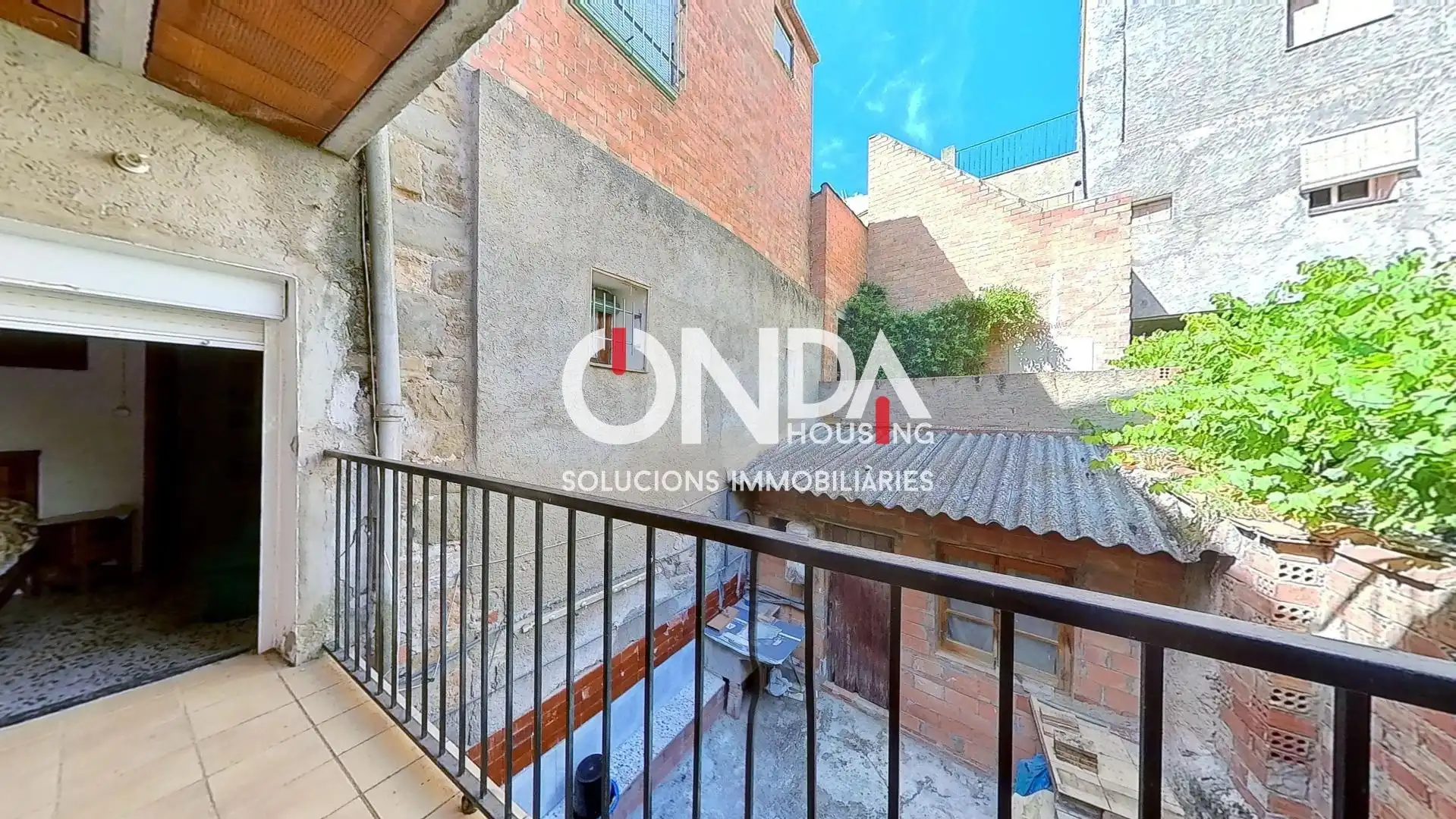 Houses for sale in Calle SANT MIQUEL, Camarasa