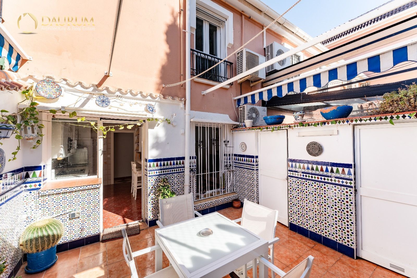 Vista exterior de Casa adosada en venda en Málaga Capital amb Aire condicionat i Terrassa