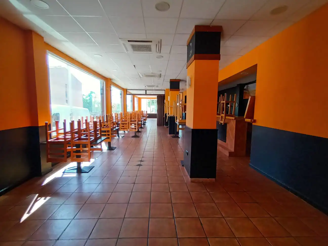 Local comercial en venda a Calle Campanario 14, imagen 3