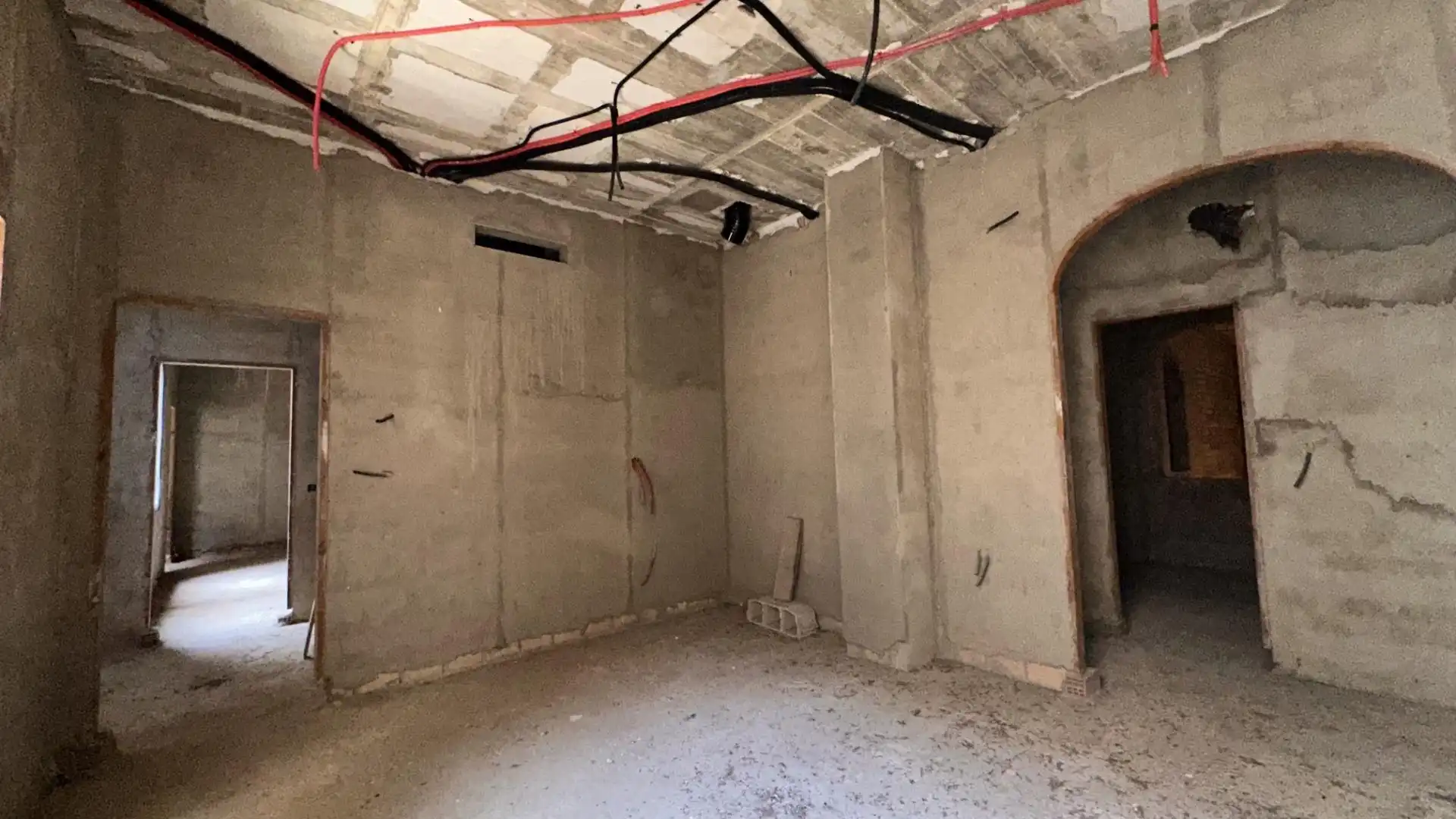 Edifici en venda a Bollullos Par del Condado