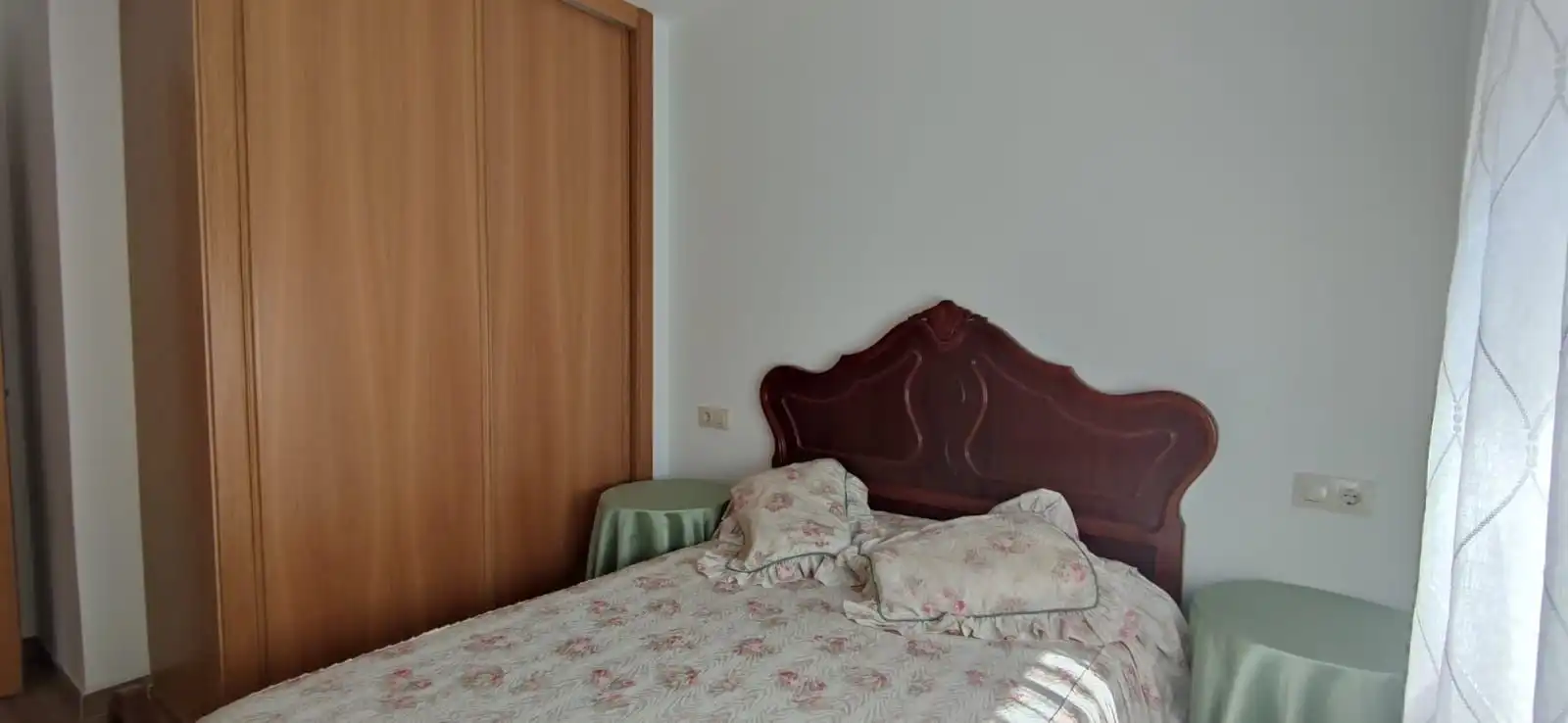 Dormitori de Casa o xalet en venda en Crecente amb Jardí privat i Moblat