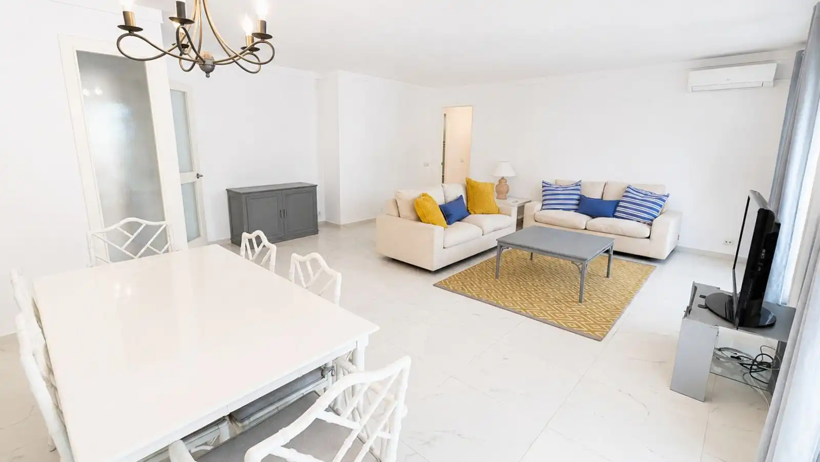Sala d'estar de Apartament en venda en Pollença amb Aire condicionat, Calefacció i Jardí privat