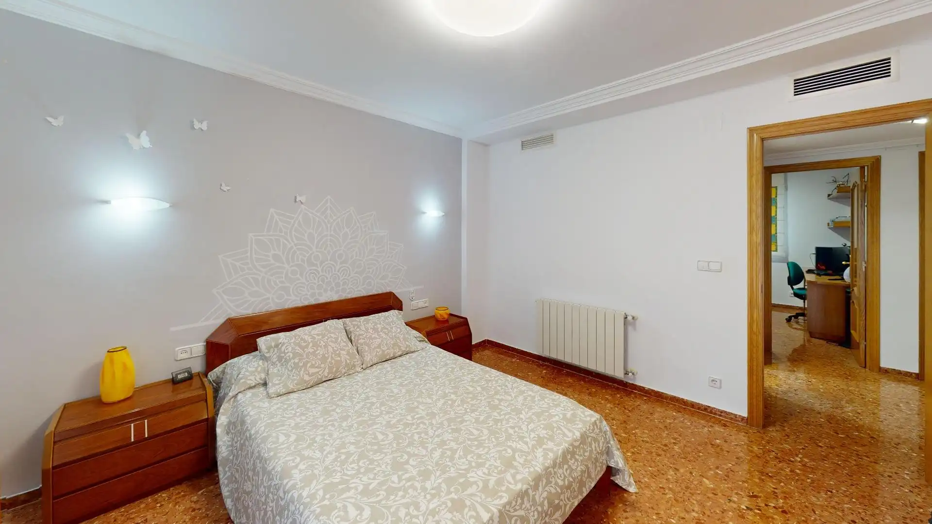 Habitación de Piso en venta en Valencia con Aire acondicionado, Calefacción y Balcón