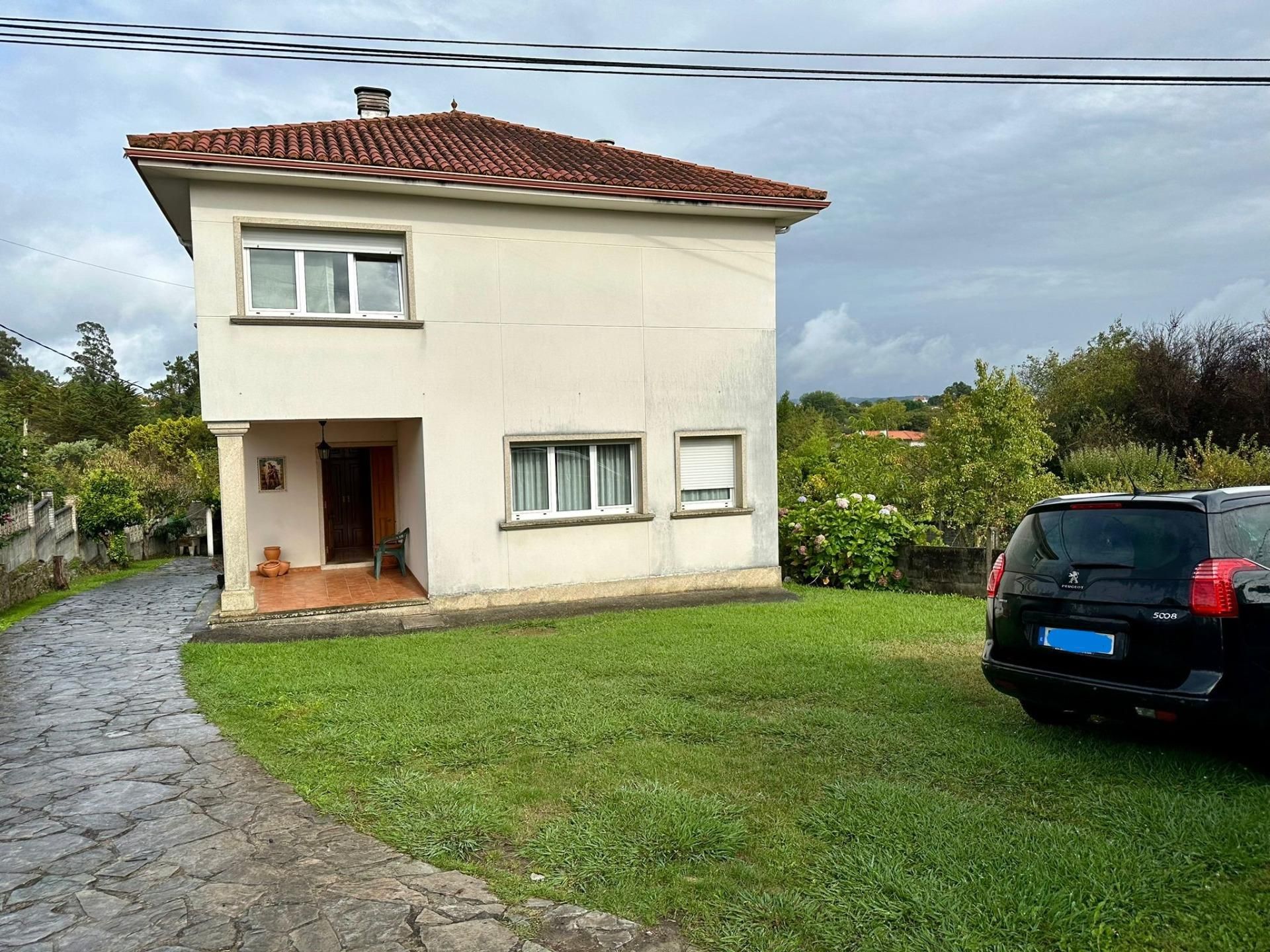 Vista exterior de Casa o xalet en venda en Sada (A Coruña) amb Calefacció, Jardí privat i Traster