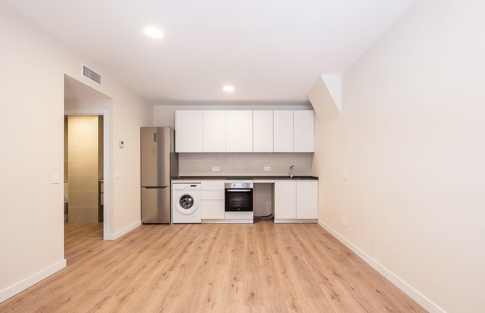 Kitchen of Flat for sale in  Madrid Capital
