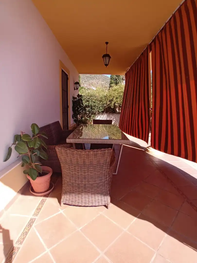 Villa con giardino in affitto a Periurbano Oeste - Sierra, imagen 37