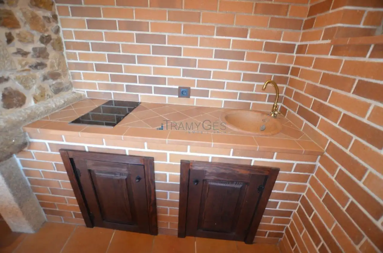 Cocina de Finca rústica en venta en O Rosal   con Calefacción, Jardín privado y Terraza