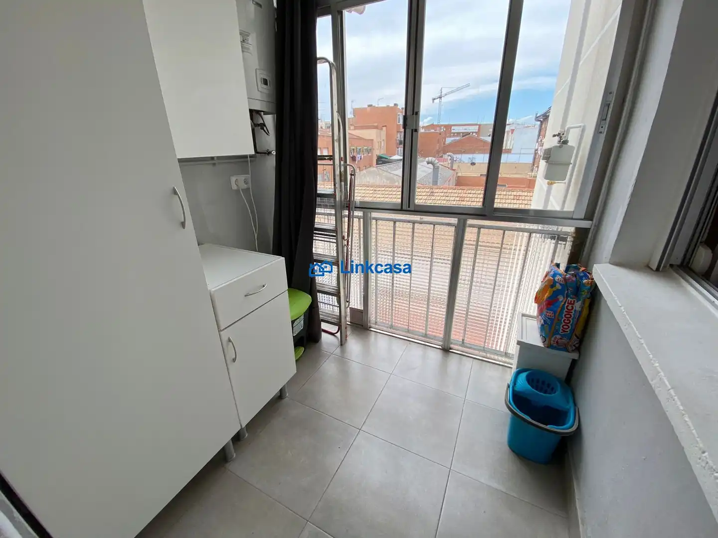 Balcony of Flat for sale in Madrid  with Air Conditioner, Heating and Terrace