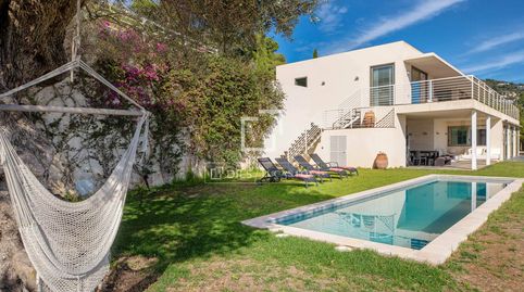 Espectacular villa en excelentes condiciones, con 5 dormitorios y con vistas al mar en venta en Aiguablava, Begur, imatge 3