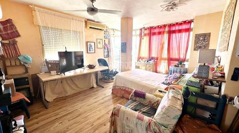 Foto 5 de Piso en venta en Los Guindos - Parque Mediterráneo - Santa Paula, Málaga