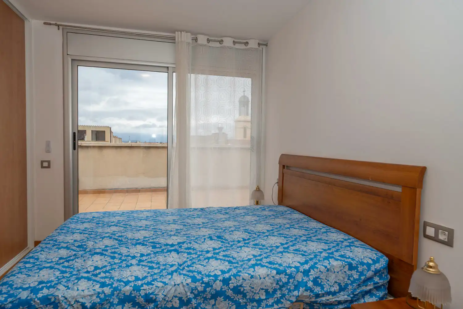 Dormitori de Àtic en venda en Figueres amb Aire condicionat, Calefacció i Terrassa