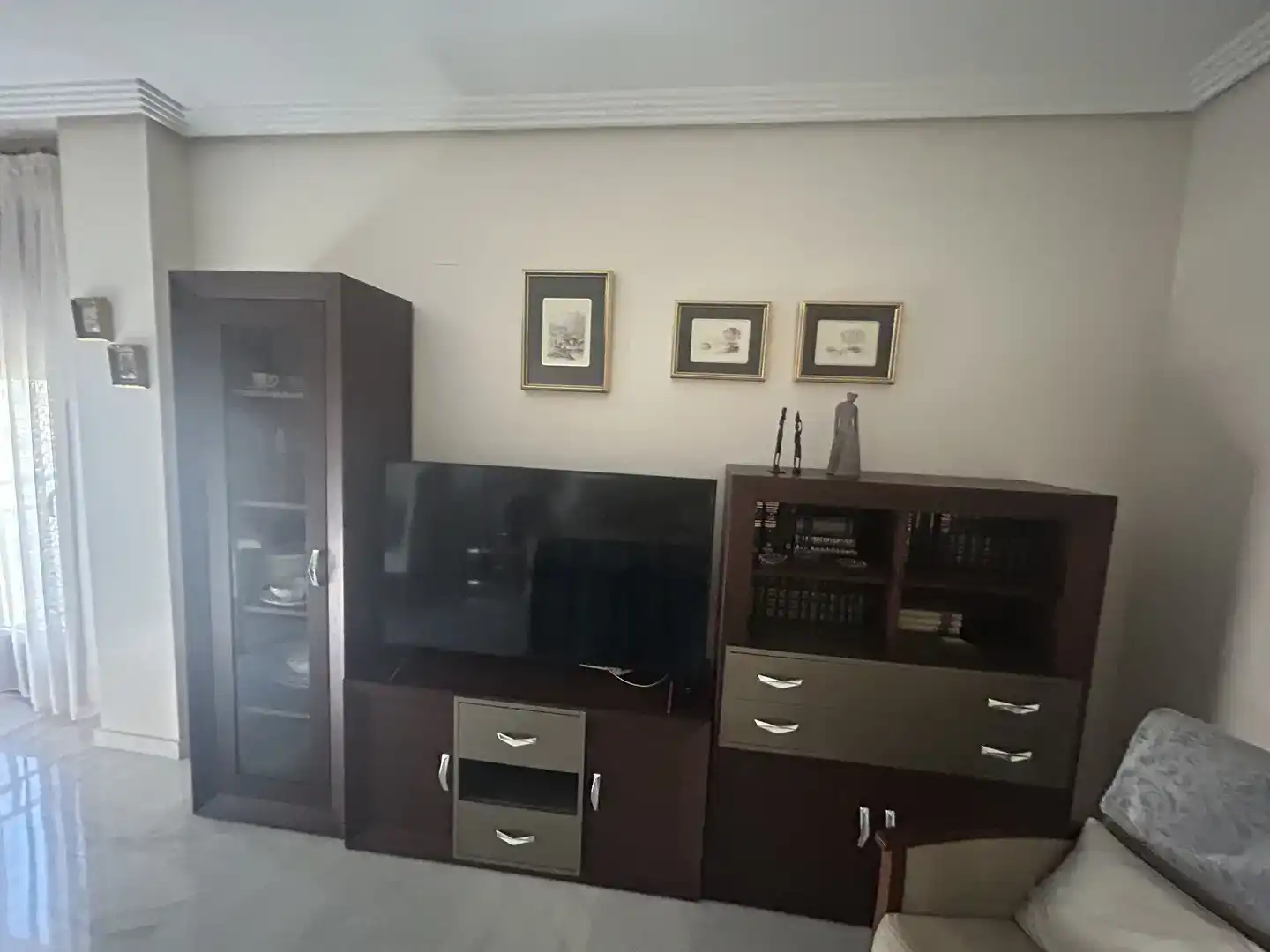 Sala d'estar de Pis en venda en Jaén amb Aire condicionat i Moblat