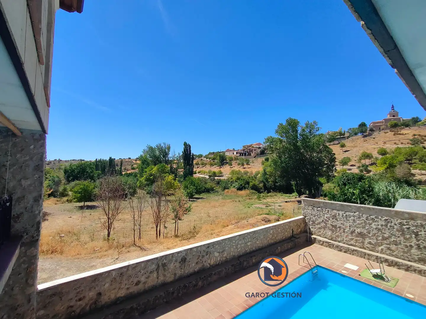 Exterior view of Duplexes for sale in Fuentelencina  with Heating, Terrace and Oven