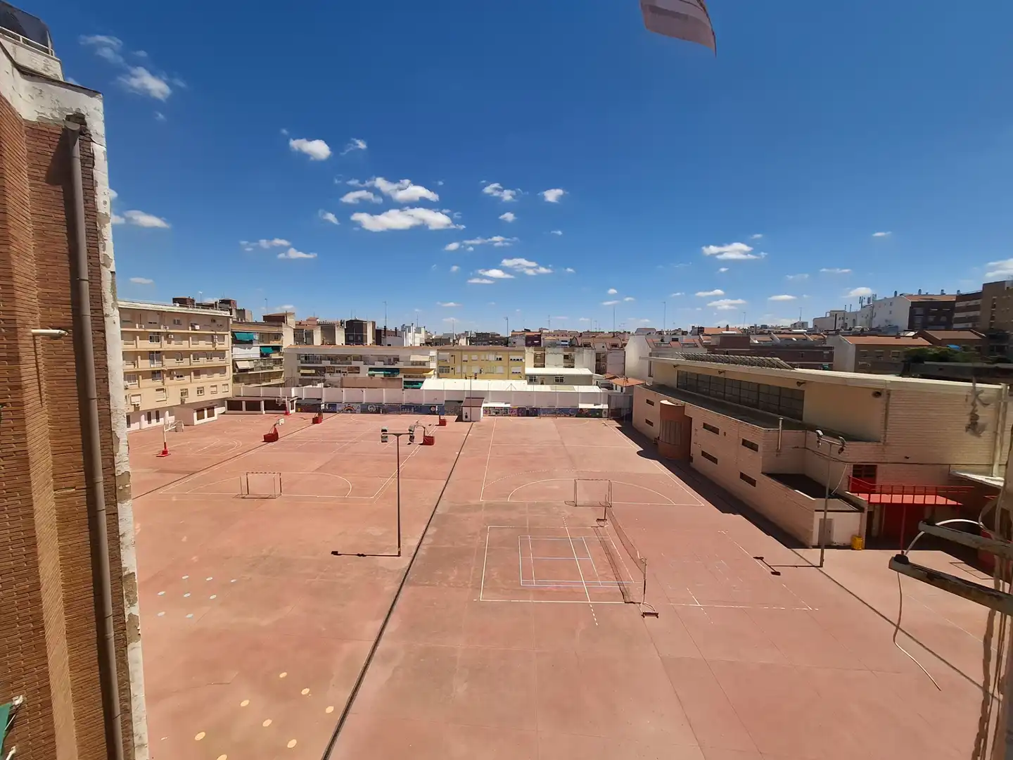 Aparcament de Pis en venda en Ciudad Real amb Aire condicionat, Calefacció i Terrassa