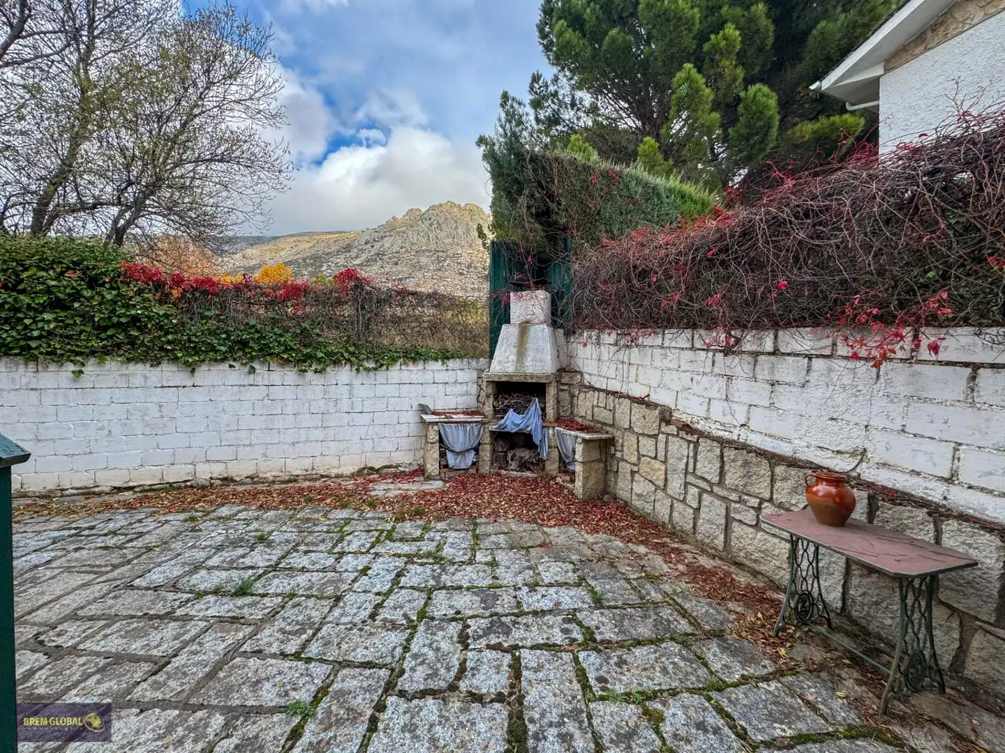 Jardí de Casa o xalet en venda en Bustarviejo amb Calefacció, Jardí privat i Traster