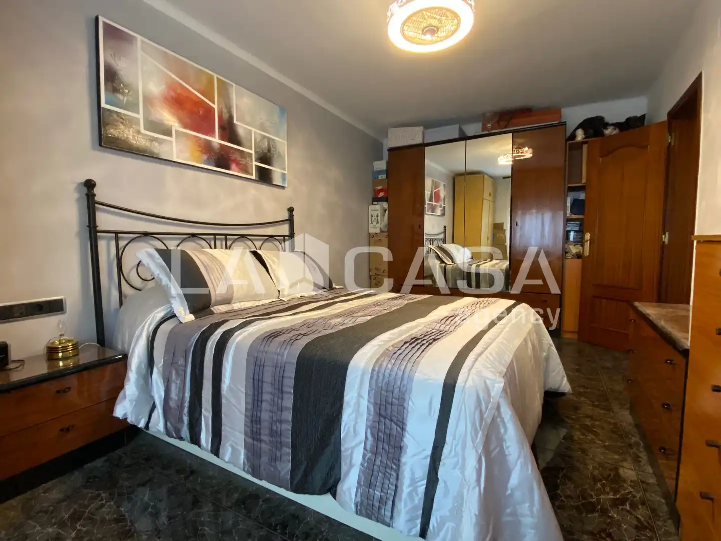 Habitación de Piso en venta en Santa Coloma de Gramenet con Calefacción y Balcón