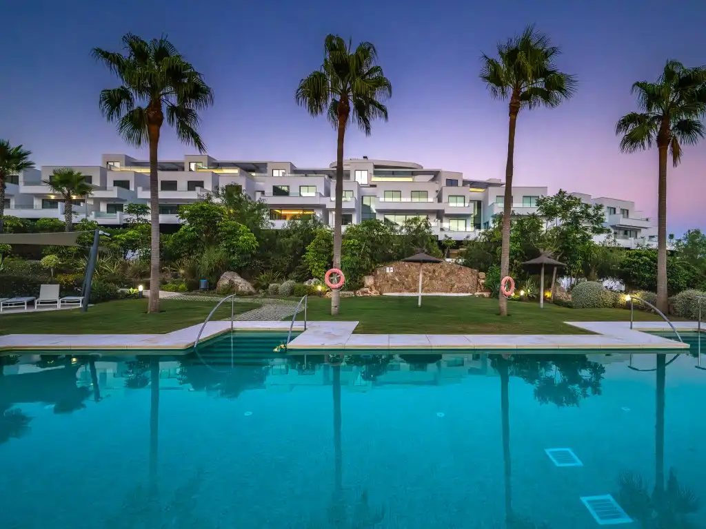 Piscina de Casa o chalet en venta en Benalmádena