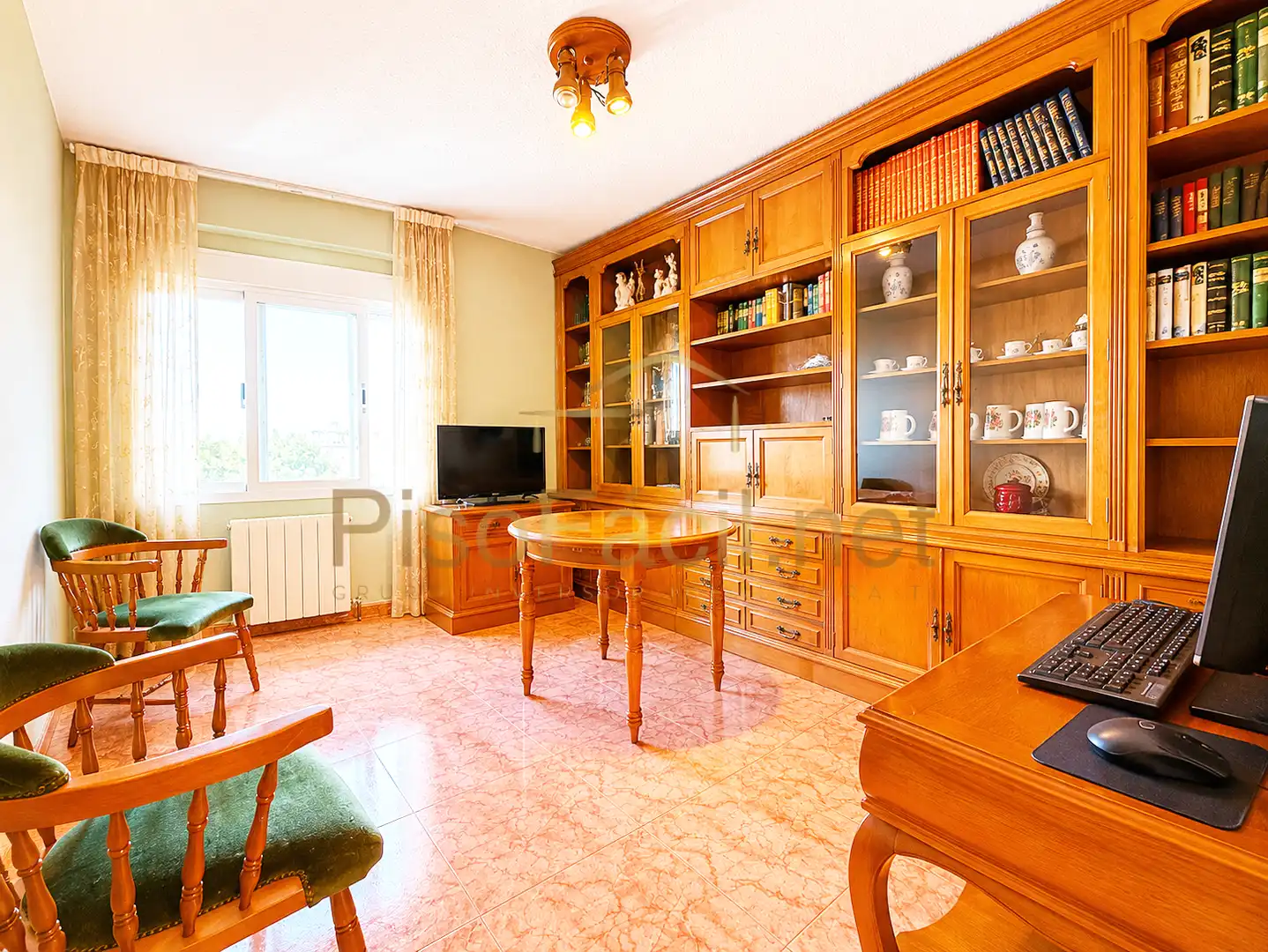 Sala de estar de Piso en venta en Móstoles con Calefacción y Piscina comunitaria