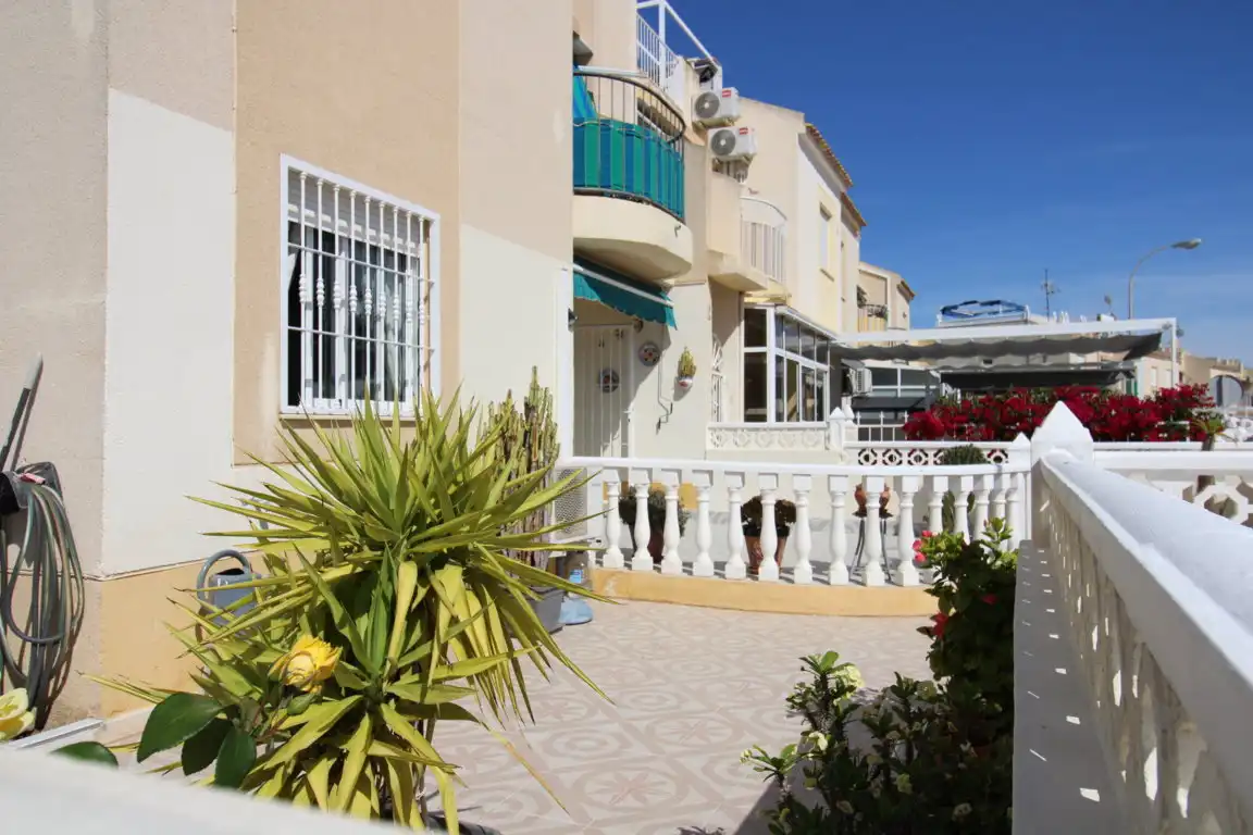 Casa o chalet en venta en Calle Rodrigo, Zona Carrefour - Urbanizaciones