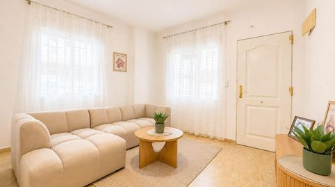 Foto 2 de Piso en venta en Calle Patricio Zammit, 41, Las Piscinas Naturales, Torrevieja