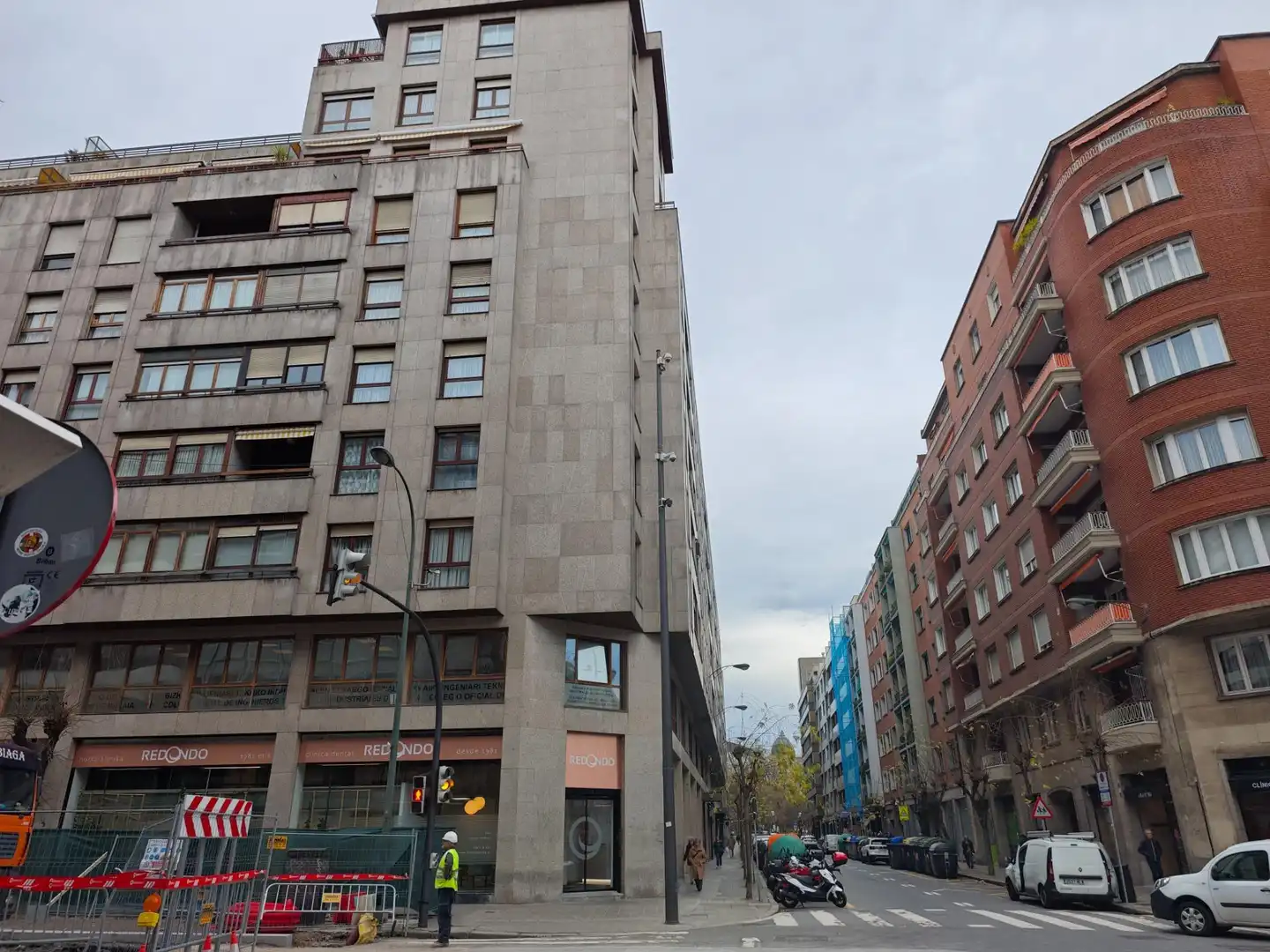 Einzelparkplatz zum Verkauf in Calle de Rodríguez Arias 71