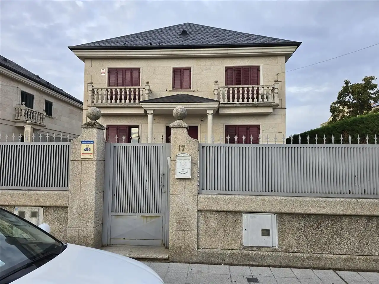 Exterior view of Single-family semi-detached for sale in Collado Villalba