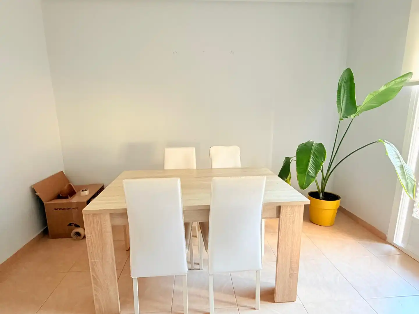 Comedor de Piso de alquiler en Cartagena con Aire acondicionado, Amueblado y Horno