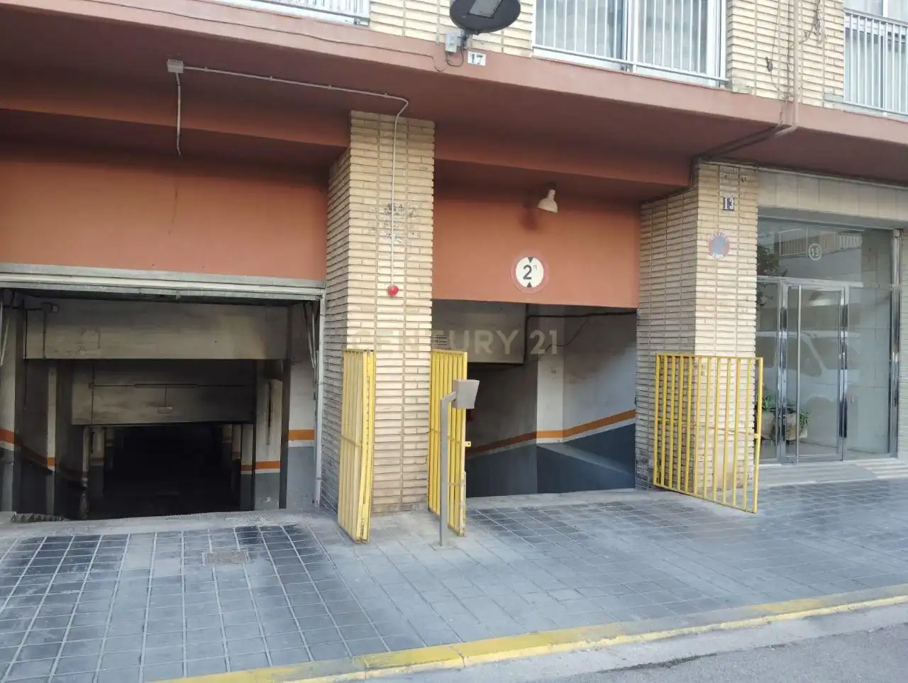 Parking for sale in Tomas De Villarroya, 1, imagen 9