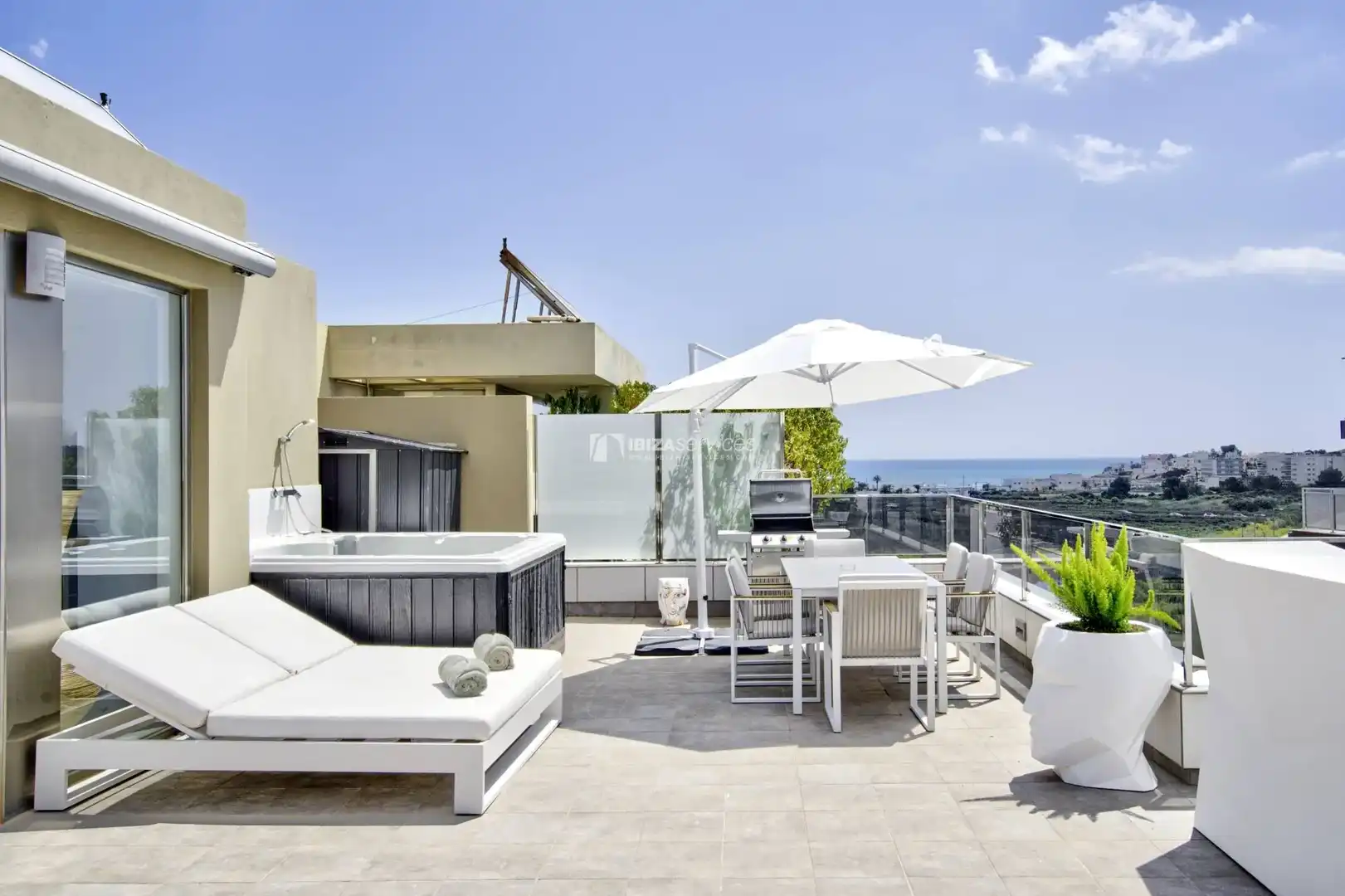 Flat for rent in Marina Botafoc - Platja de Talamanca