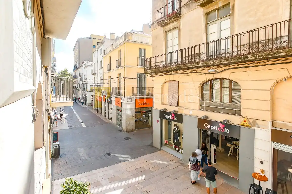 Vista exterior de Finca rústica en venta en Vilafranca del Penedès