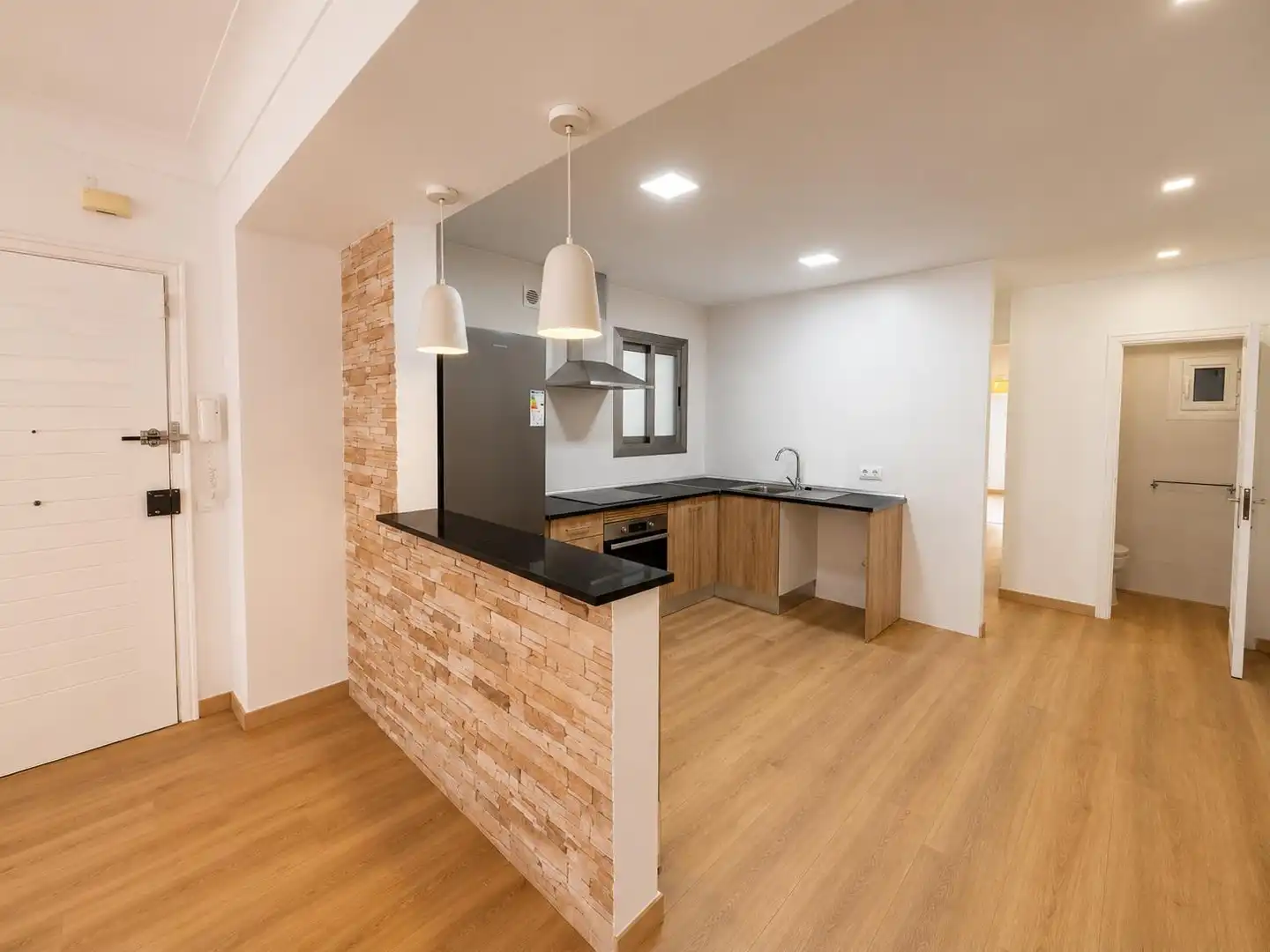 Cocina de Piso de alquiler en  Palma de Mallorca con Balcón y Alarma