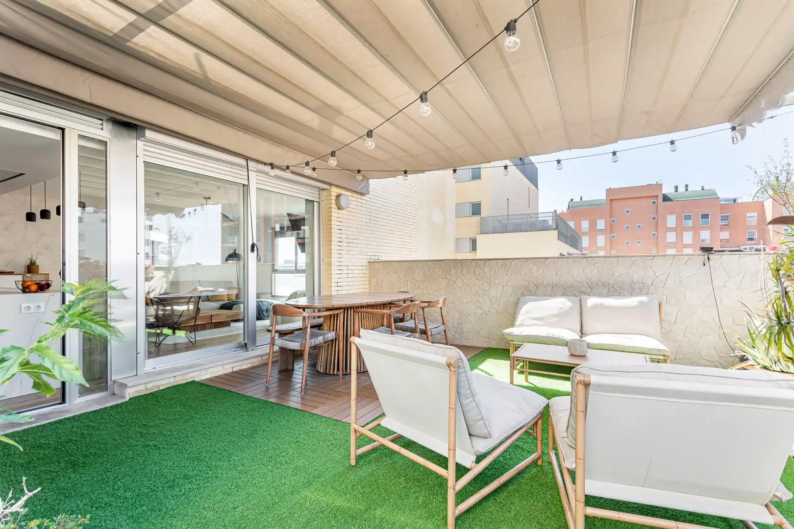 Terraza de Ático en venta en Valencia con Aire acondicionado, Calefacción y Jardín privado