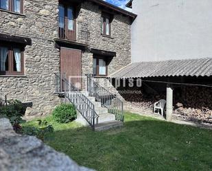 Vista exterior de Casa o xalet en venda en Alt Àneu amb Terrassa