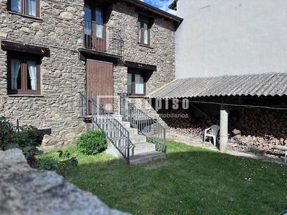 Vista exterior de Casa o xalet en venda en Alt Àneu amb Terrassa