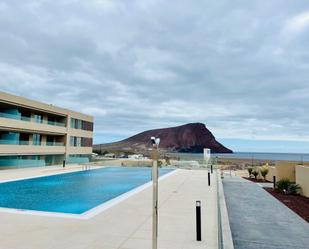 Piscina de Pis en venda en Granadilla de Abona amb Aire condicionat, Terrassa i Traster